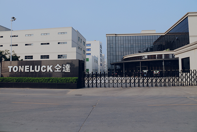TONELUCK factory and automated production line